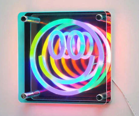 Neon Smile 3D Effect