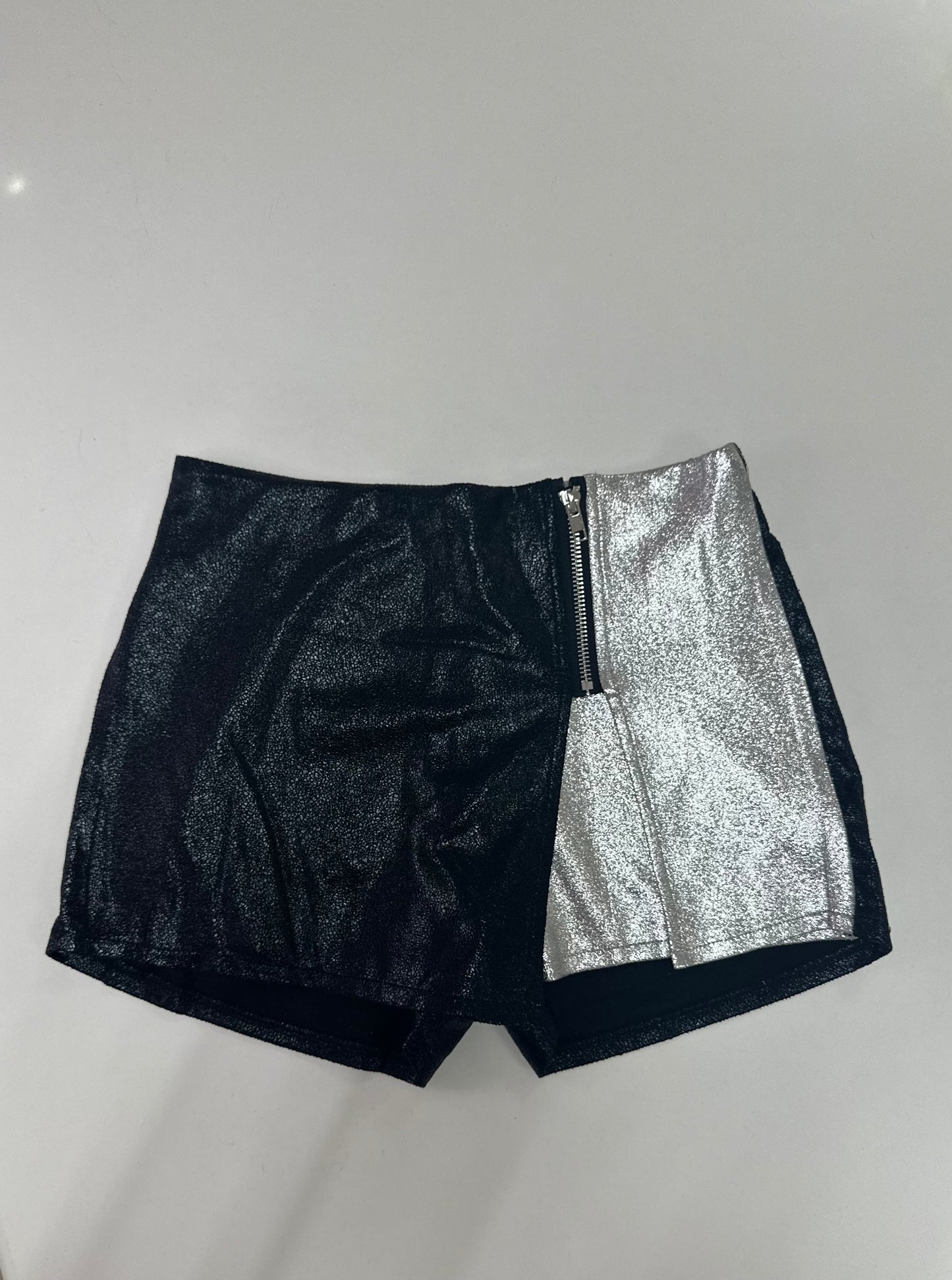 Mia black and silver skort
