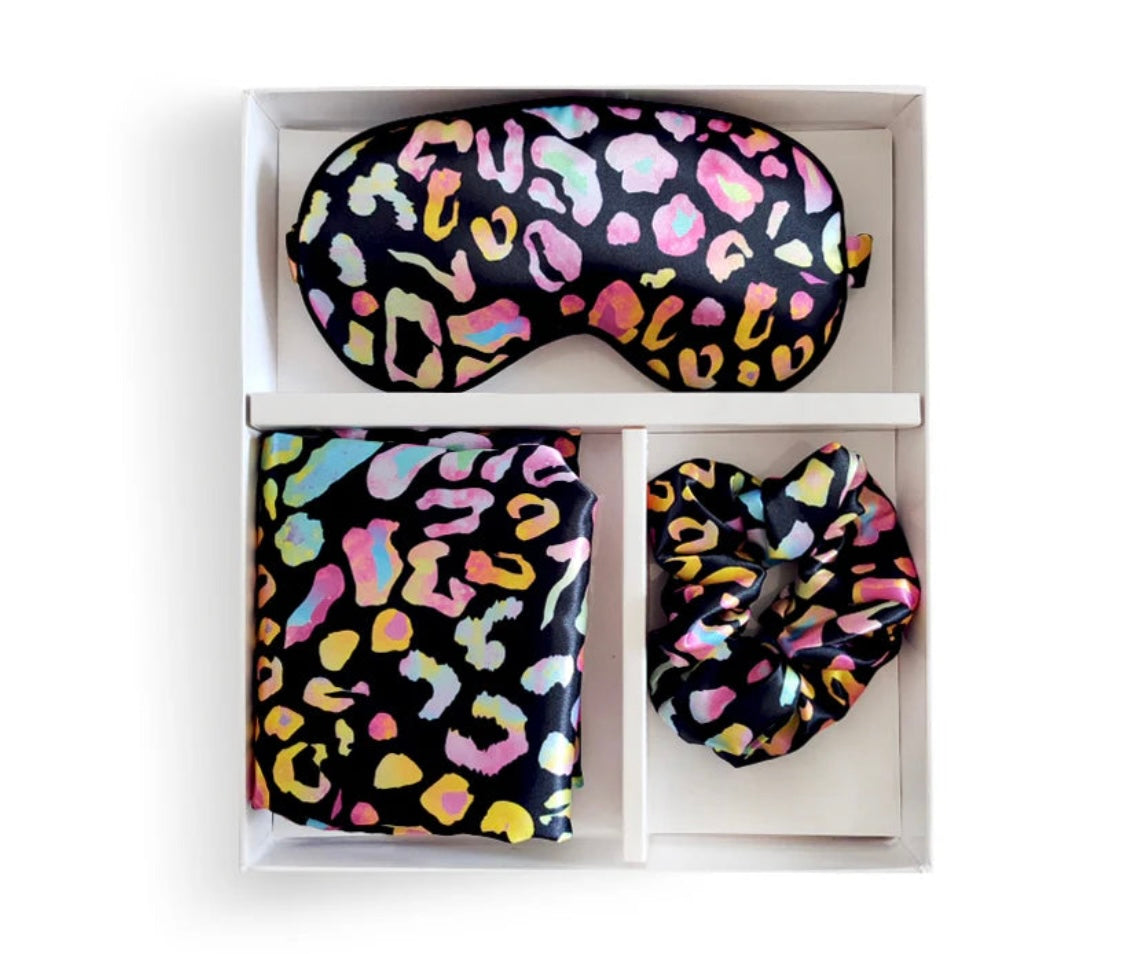 Cozy club eye mask