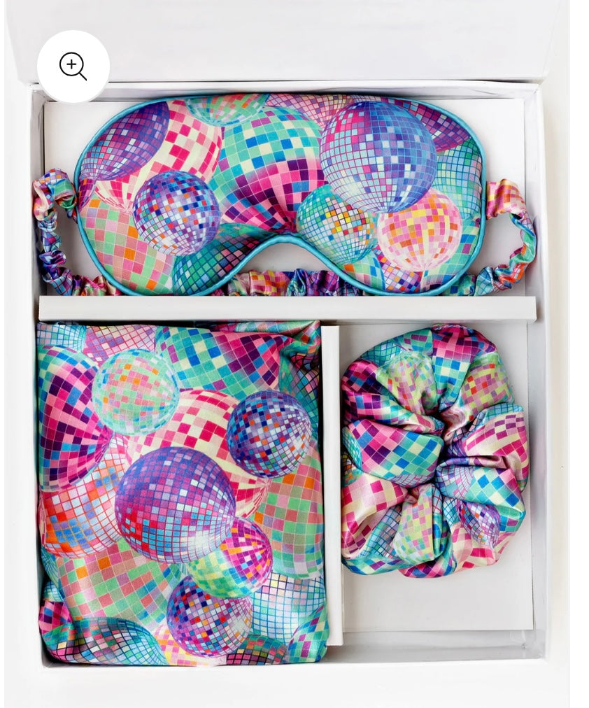 Cozy club eye mask